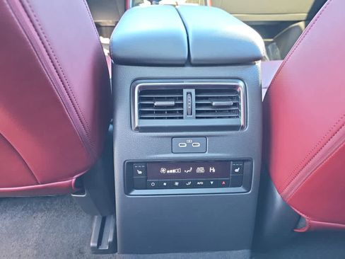 Used 2025 MAZDA CX-70 Plug-In Hybrid w/ Premium Plus image 19