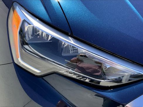 Used 2020 Audi Q3 2.0T Premium w/ Convenience Package image 28