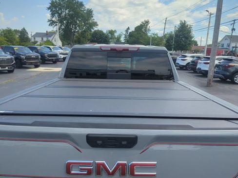 Certified 2024 GMC Sierra 1500 AT4 w/ Technology Package AWD/4WD image 21