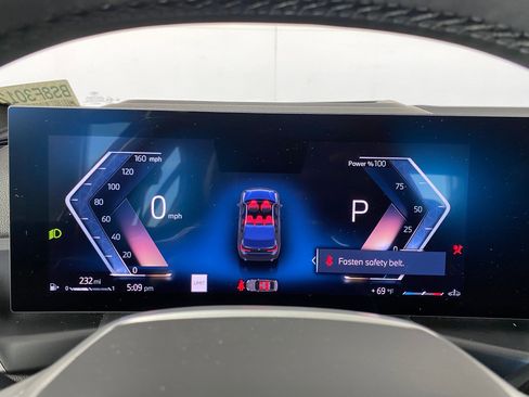 Certified 2025 BMW 330i Sedan image 16