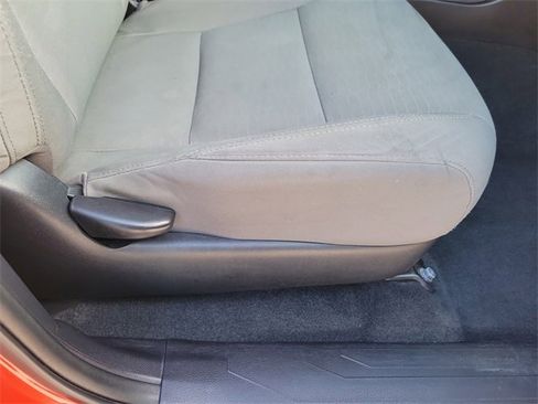 Used 2016 Toyota Tacoma SR5 image 34