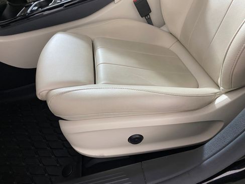 Used 2022 Mercedes-Benz A 220 4MATIC image 13