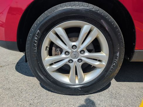 Used 2012 Hyundai Tucson GLS FWD image 4