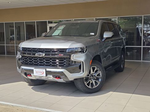 Used 2024 Chevrolet Tahoe Z71 AWD/4WD image 1