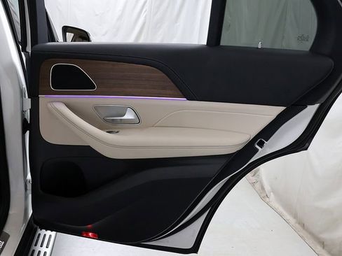 Certified 2026 Mercedes-Benz GLE 450 4MATIC image 33