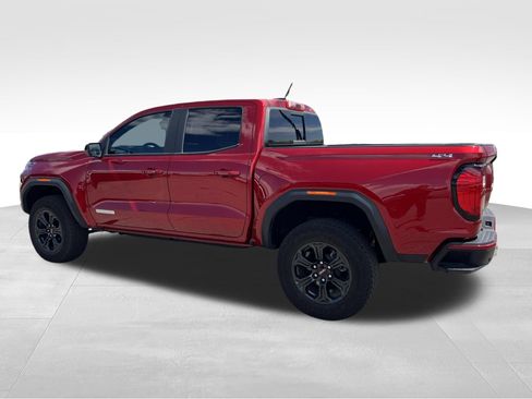 Used 2025 GMC Canyon Elevation w/ Convenience Package AWD/4WD image 7
