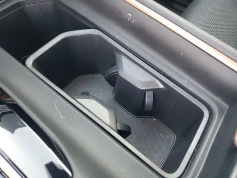 Used 2024 Toyota Grand Highlander AWD Hybrid image 23