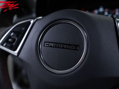 Used 2018 Chevrolet Camaro ZL1 RWD image 36