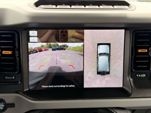 Used 2023 Ford Bronco Badlands AWD/4WD image 33