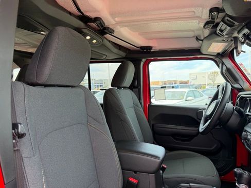 Used 2025 Jeep Wrangler Unlimited Sport S 4xe image 22