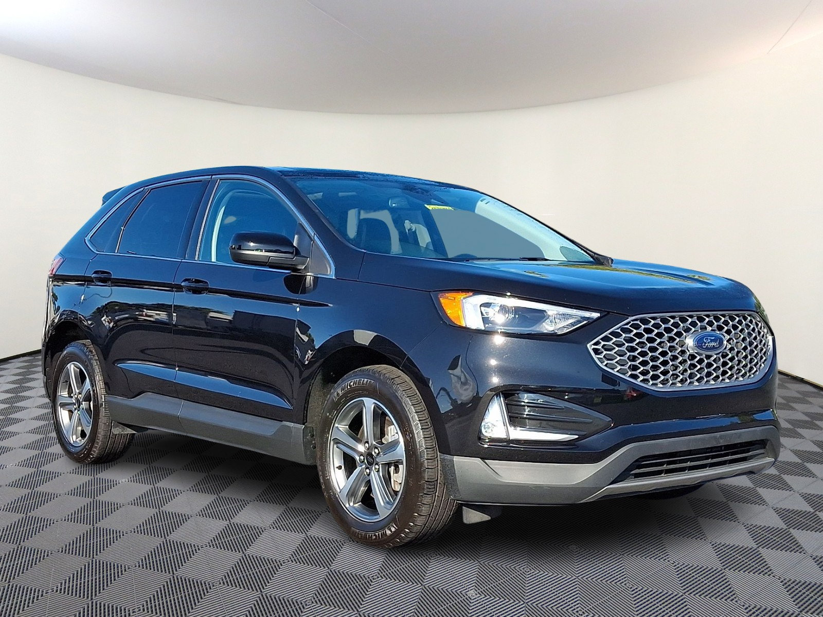 Used 2024 Ford Edge SEL w/ Convenience Package AWD/4WD image 1