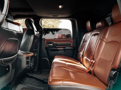 Used 2020 RAM 2500 Limited AWD/4WD image 48