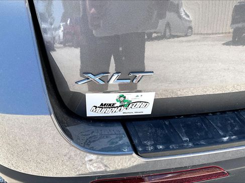 Used 2023 Ford Explorer XLT w/ Equipment Group 202A AWD/4WD image 8