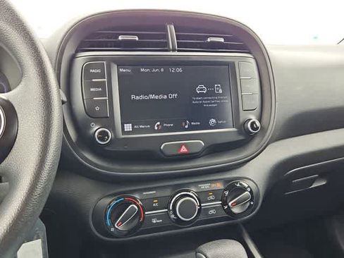 Used 2023 Kia Soul LX w/ Option Group 015 FWD image 28