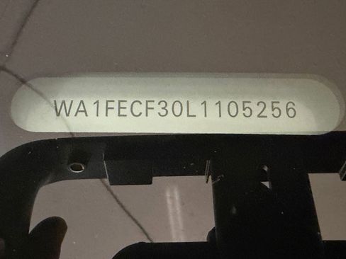 Used 2020 Audi Q3 2.0T Prestige image 21