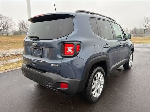 Used 2020 Jeep Renegade Latitude w/ Cold Weather Group image 6