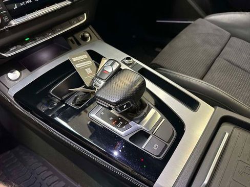 Certified 2023 Audi Q5 e Prestige AWD/4WD image 33