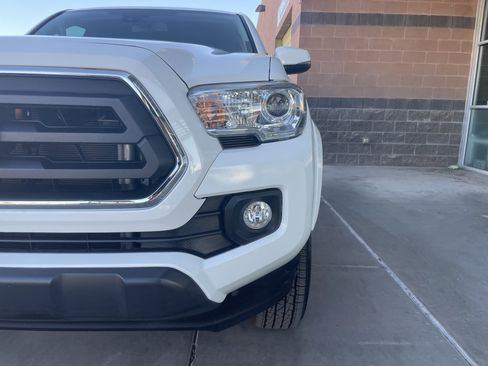 Used 2023 Toyota Tacoma SR5 image 8