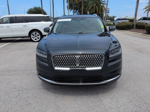 Certified 2023 Lincoln Nautilus AWD w/ Premium Package image 9