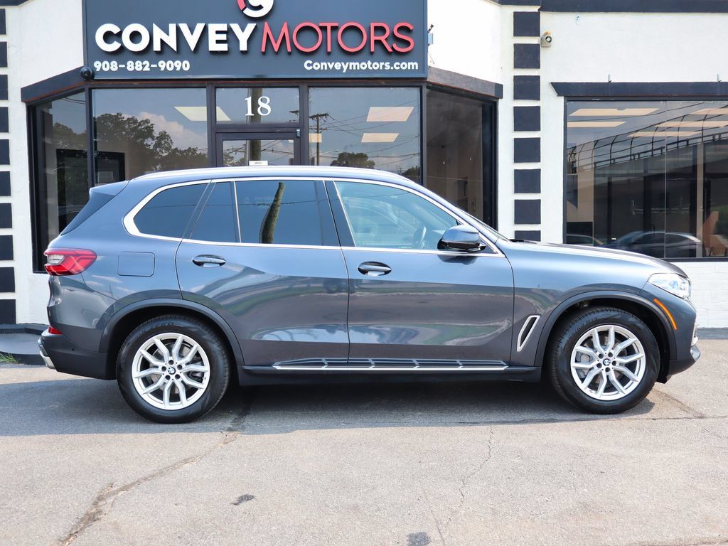 Used 2020 BMW X5 xDrive40i w/ Executive Package AWD/4WD image 9