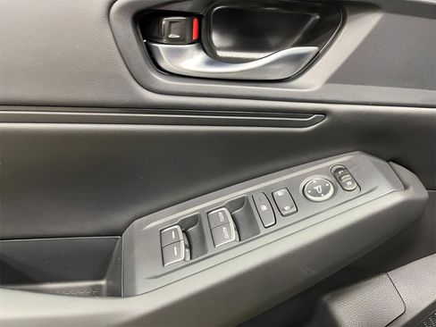 New 2025 Honda Accord SE image 13