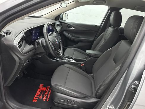 Used 2024 Buick Encore GX Preferred w/ Comfort Package AWD/4WD image 16