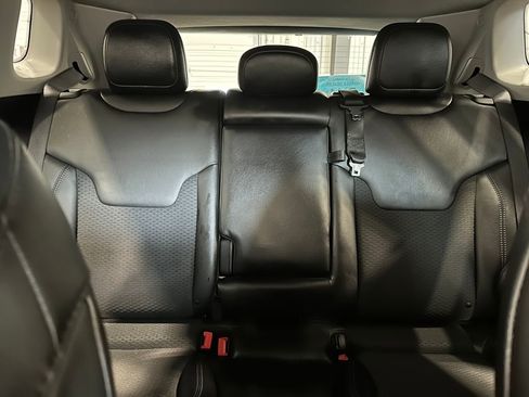 Used 2022 Jeep Compass Latitude w/ Convenience Group image 30