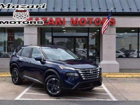 Used 2026 Nissan Rogue SV AWD/4WD image 1