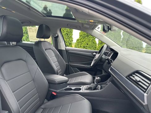 Used 2023 Volkswagen Jetta SE FWD image 29