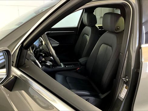 Used 2022 Audi Q3 2.0T Premium image 8
