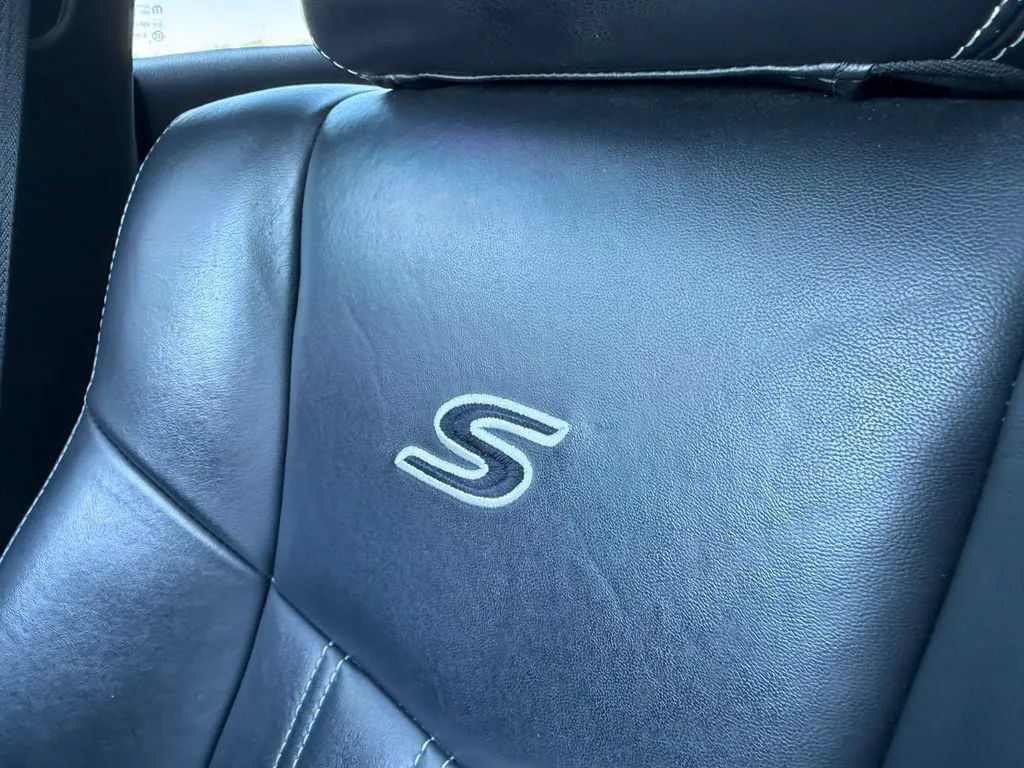 Used 2017 Chrysler 300 S AWD/4WD image 20