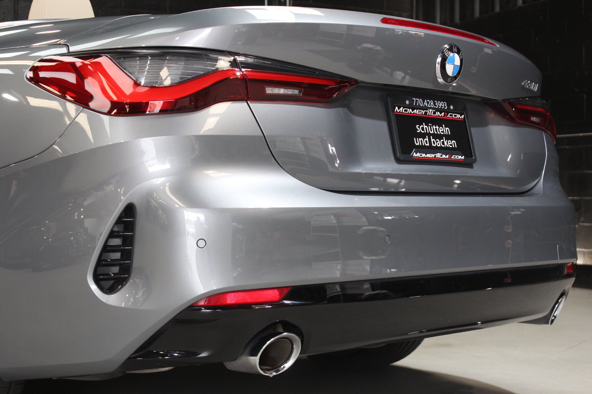 Used 2024 BMW 430i Convertible w/ Premium Package RWD image 16