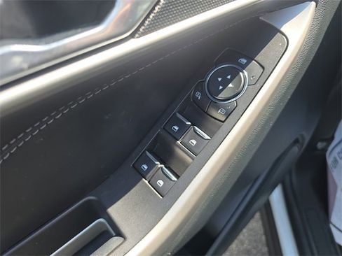 Used 2023 Ford Explorer XLT w/ Equipment Group 202A image 17