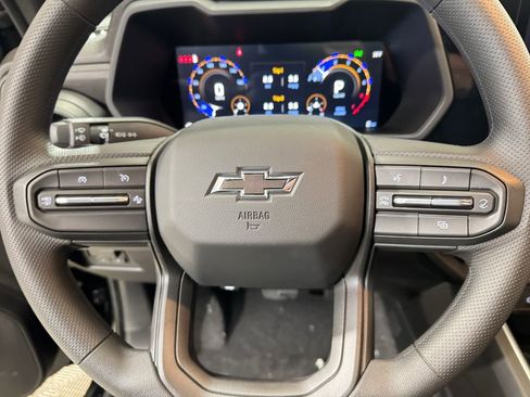 New 2026 Chevrolet Colorado Trail Boss AWD/4WD image 14