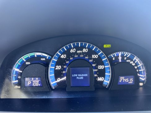 Used 2012 Toyota Camry XLE image 18