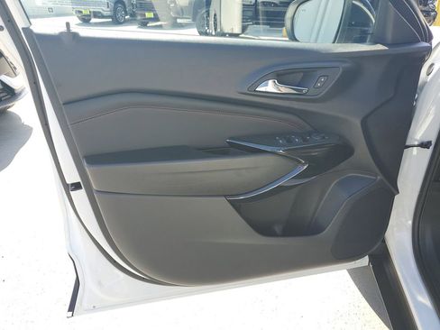 New 2026 Chevrolet Trax RS FWD image 20