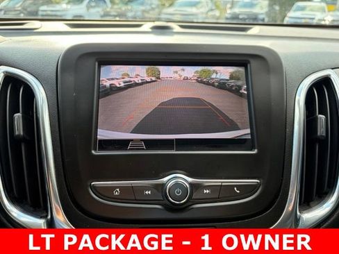 Used 2022 Chevrolet Equinox LT FWD image 23