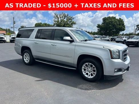 Used 2018 GMC Yukon XL SLT RWD image 1