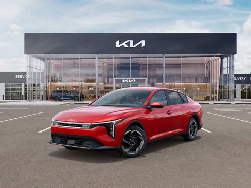 Used 2025 Kia K4 EX image 1