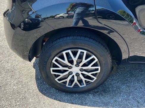 Used 2011 Kia Soul FWD image 23