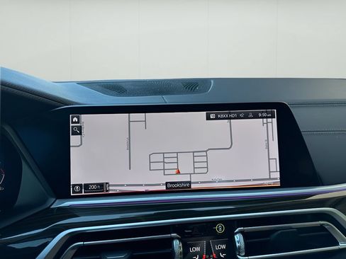Used 2019 BMW X7 xDrive40i w/ Premium Package AWD/4WD image 21