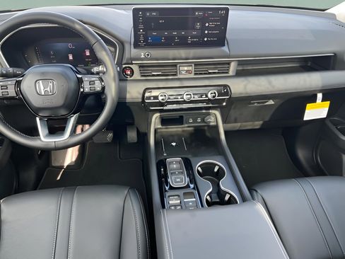 New 2026 Honda Pilot image 9