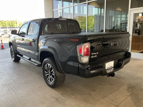 Used 2023 Toyota Tacoma TRD Sport w/ Advanced Technology Package AWD/4WD image 18