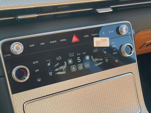 New 2026 Genesis GV80 3.5T Advanced image 17