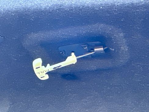 New 2025 Nissan Sentra SV image 19