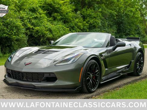 Used 2015 Chevrolet Corvette Z06 w/ 2LZ Preferred Equipment Group RWD image 24