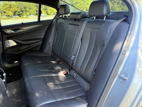 Used 2019 BMW M5 w/ Executive Package image 45