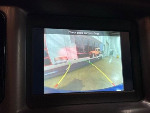 Used 2022 Dodge Charger SXT w/ Blacktop Package image 20