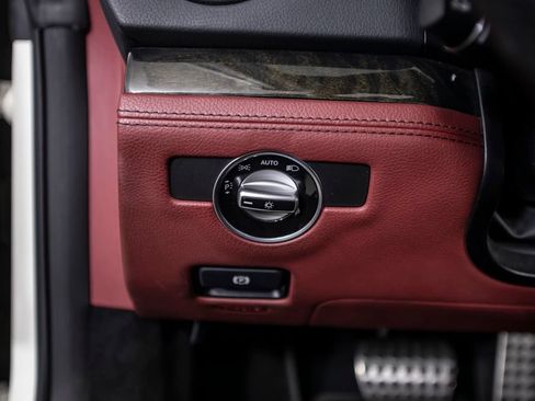 Used 2016 Mercedes-Benz SL 400 image 33
