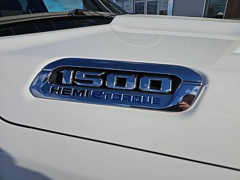 Certified 2022 RAM 1500 Big Horn image 5